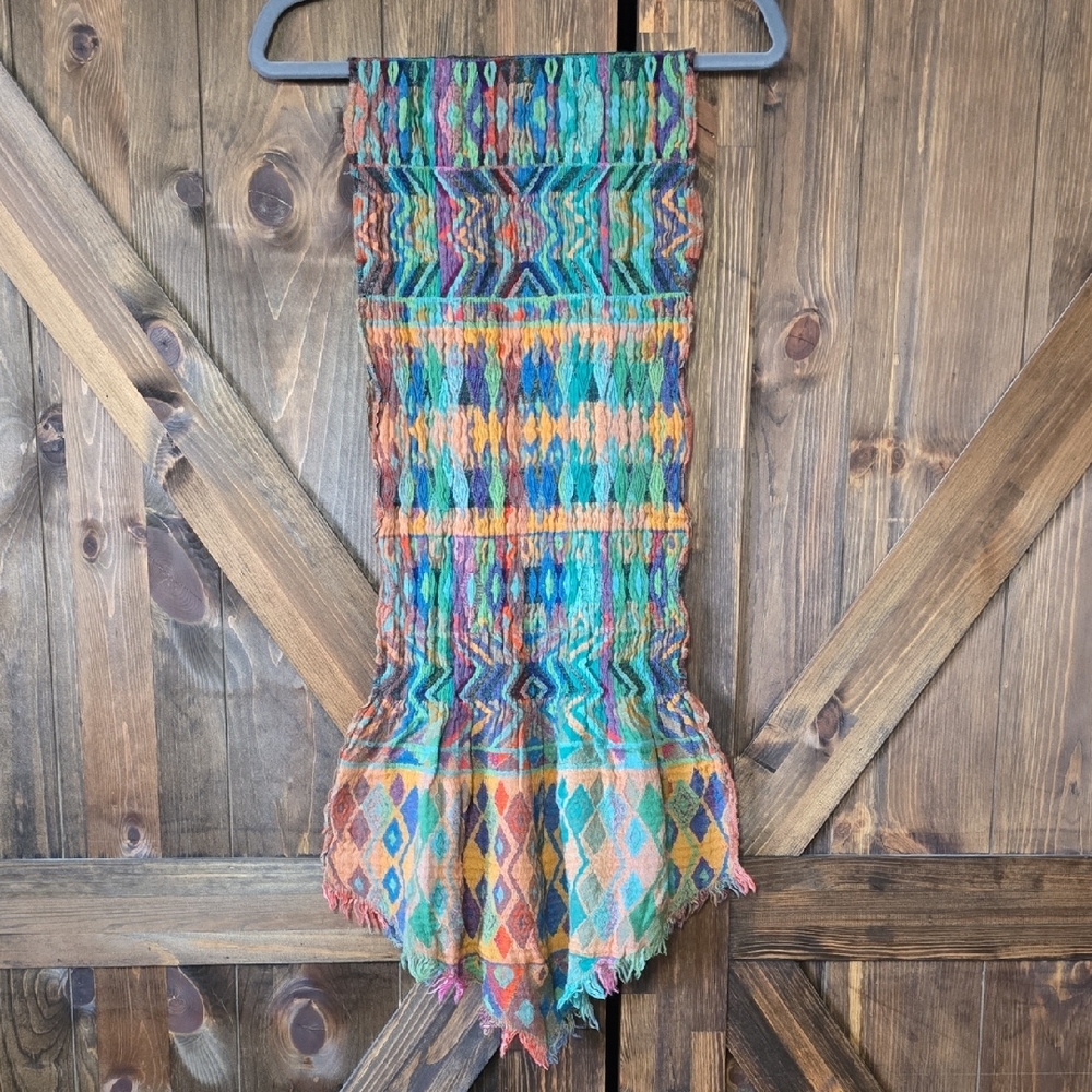 🔸️5/$25🔸️Colorful Geometric Patterned Scarf - Picture 5 of 5